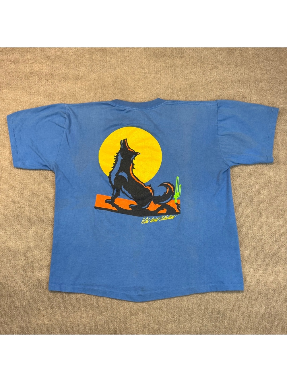 Vintage Marlboro 90s Single Stitch T Shirt Howling Wolf Blue Moon Graphics USA